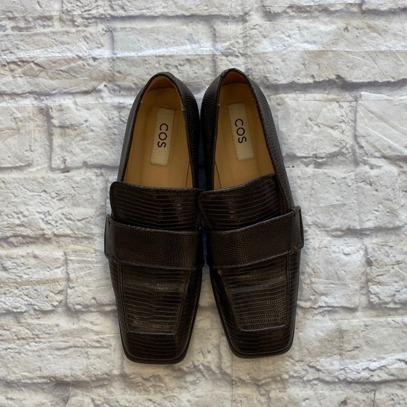 COS Brown Reptile Skin Loafers - Picture 1 of 5